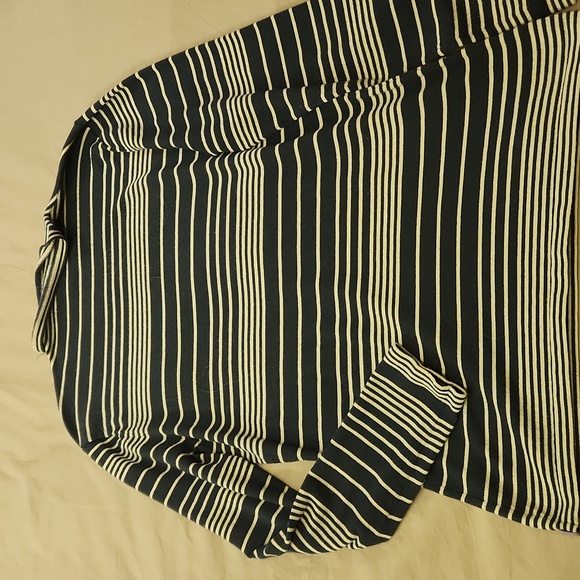 Title Nine Synergy Sweater Sz M - Picture 2 of 10